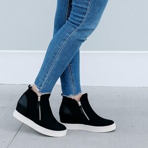 Steve Madden Black Wedge Sneaker Booties Side Zip Women's Shoes